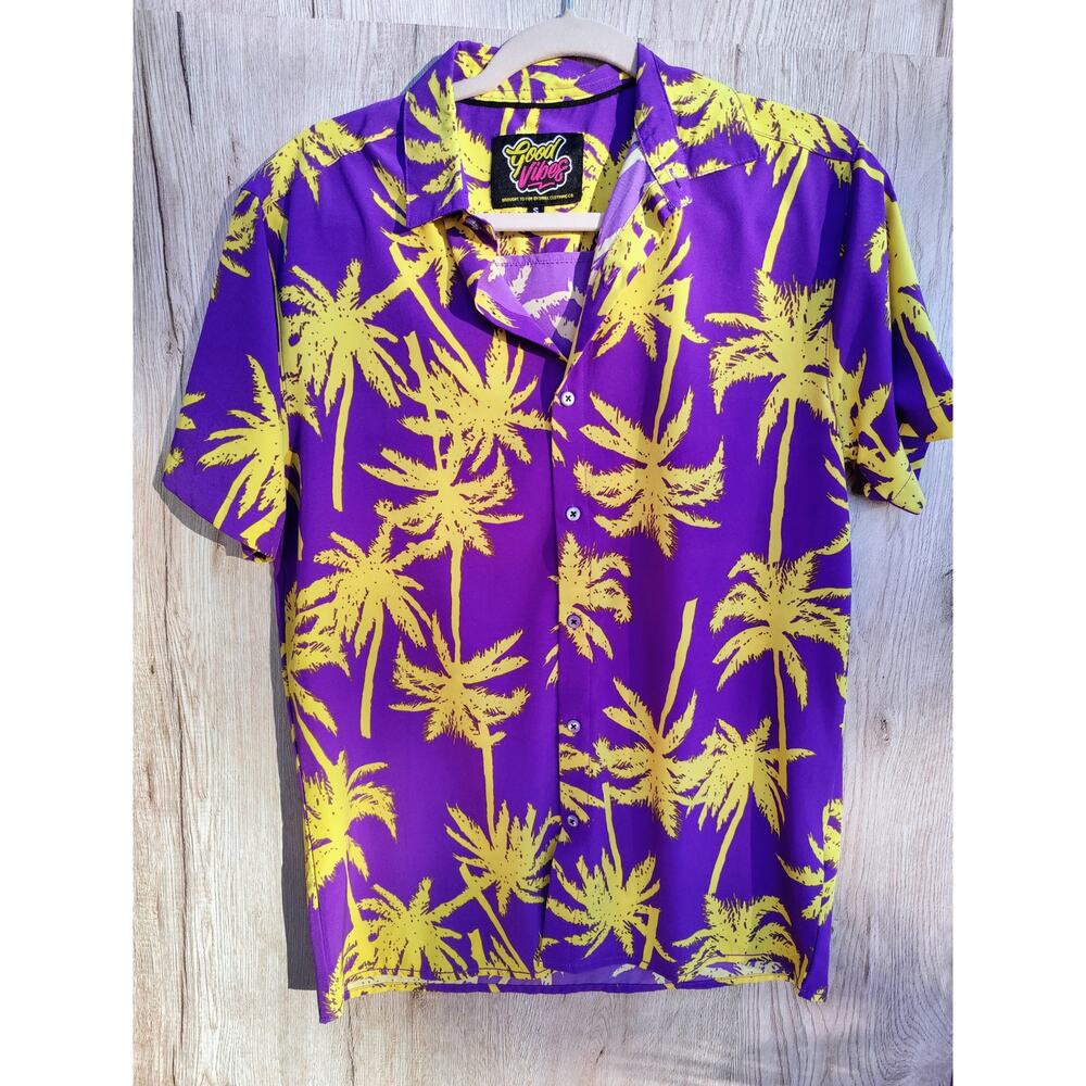 Good Vibes Men's Hawaiian Button up shirt Vacation Beachy Surf wear Sz. S